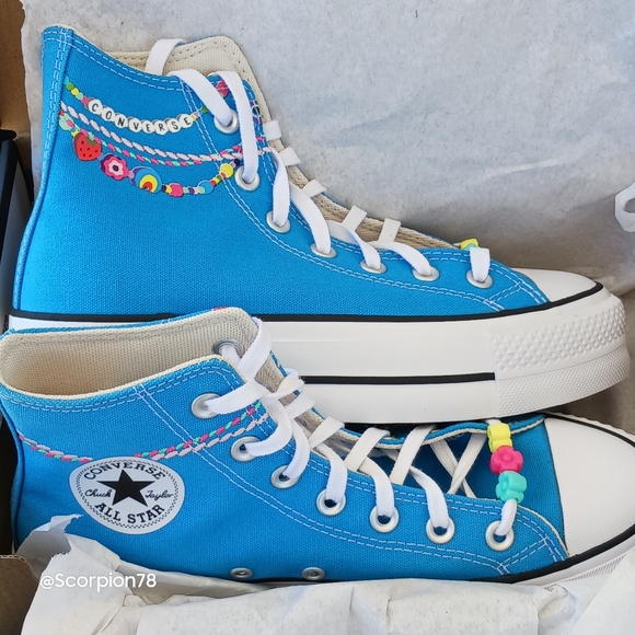 Converse CTAS  Lift Embroidered Bracelet Shoes Size 6 Wom - Picture 11 of 11